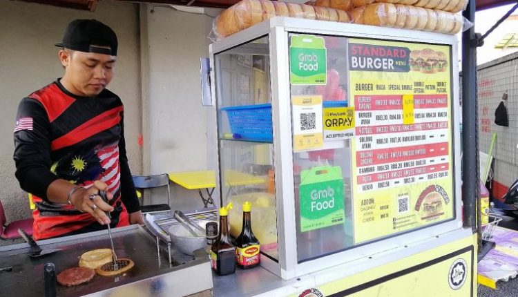Malaysia targets half its population in e-wallet push