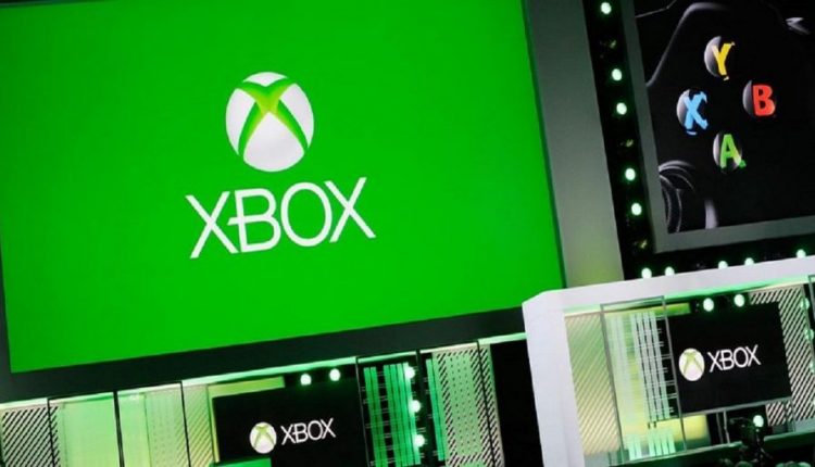 Xbox Head Phil Spencer Visits Japanese Studios to Talk Xbox Series X Games