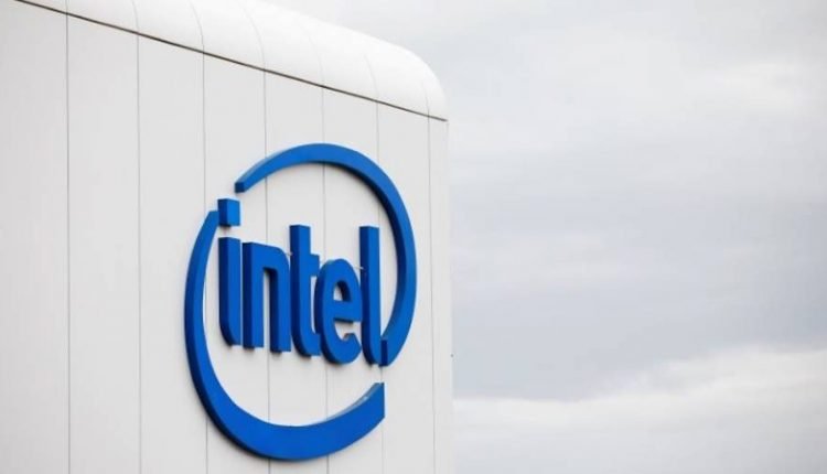 Computer chip makers seek US permission to work during COVID-19