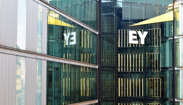 How can APAC businesses improve their cybersecurity posture in 2020?