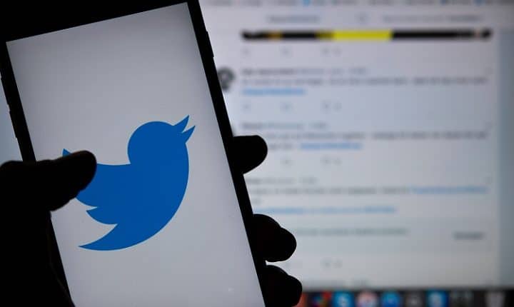 How to Create and Pin Twitter Lists to Your Timeline on iPhone & Android