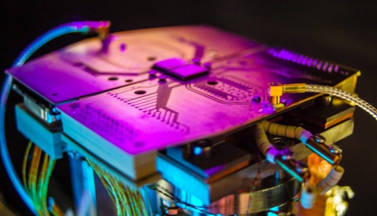 Universal Quantum raises $4.5M to build a large-scale quantum computer