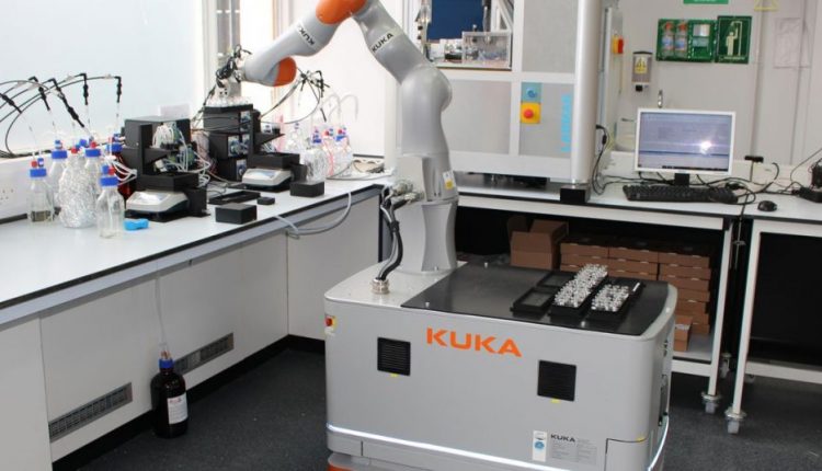 Robotic lab assistant is 1,000 times faster at conducting research